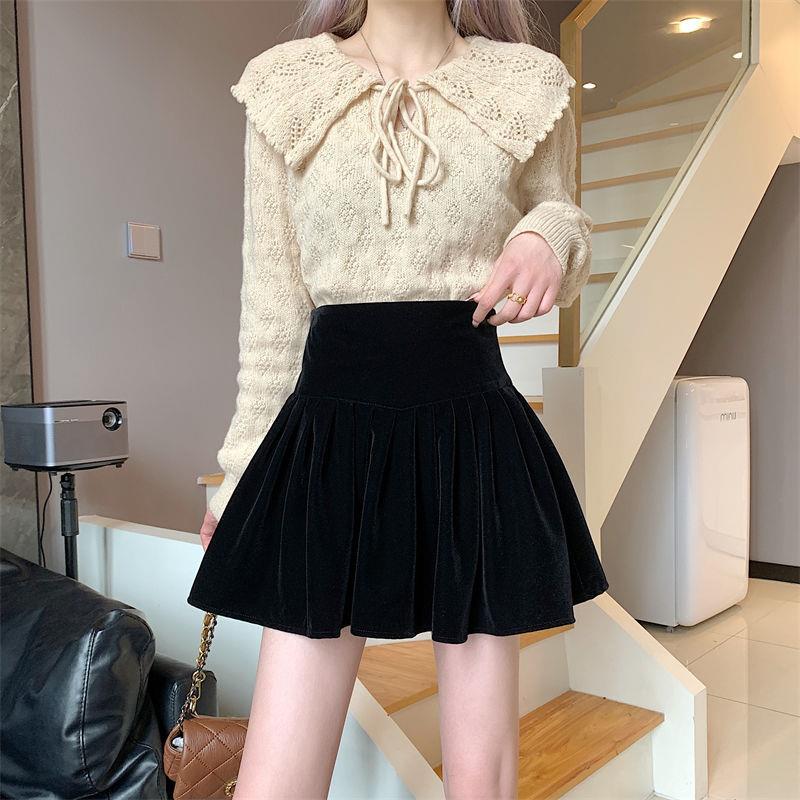 Women's Fashion Small Velvet Skirt