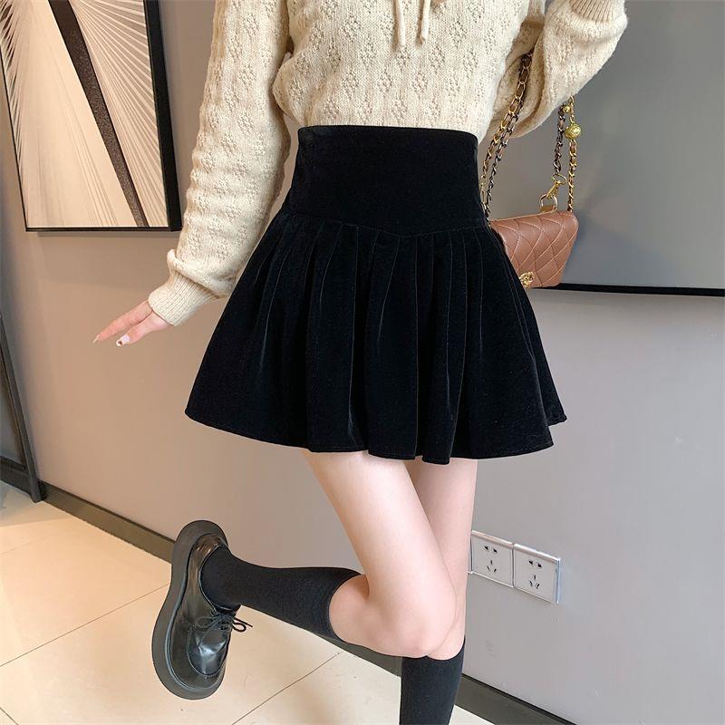 Women's Fashion Small Velvet Skirt